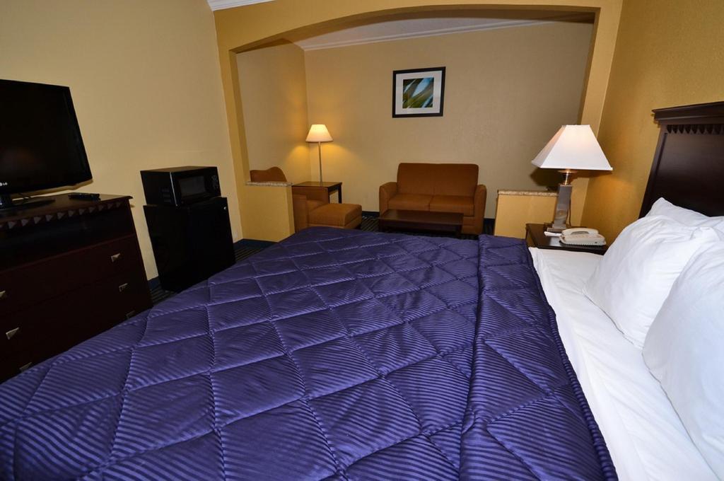 Quality Inn Merriam Kansas City Екстериор снимка